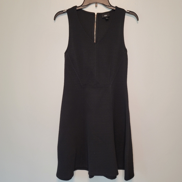 Mossimo Black Dress Sleeveless V-neck Skater Small - Picture 2 of 10